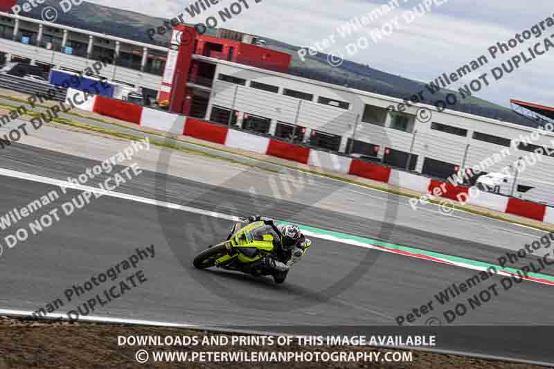 cadwell no limits trackday;cadwell park;cadwell park photographs;cadwell trackday photographs;enduro digital images;event digital images;eventdigitalimages;navarra;no limits trackdays;peter wileman photography;racing digital images;trackday digital images;trackday photos